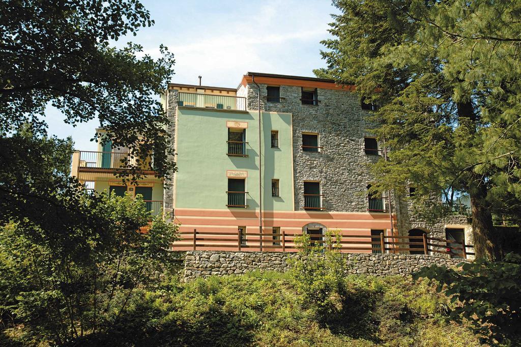 Il Bosco Di Campo Marzano Rooms & Apartments Borzonasca Buitenkant foto